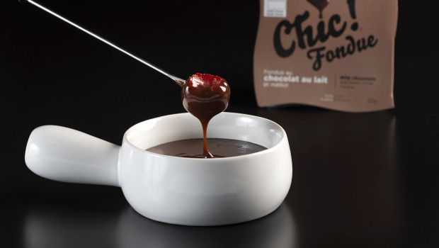 Chic! Fondue - Milk Chocolate and Sweet Clover - 1001 Fondues