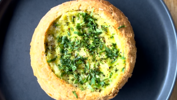 Baked Pizy Cheese with Garlic Flower Butter